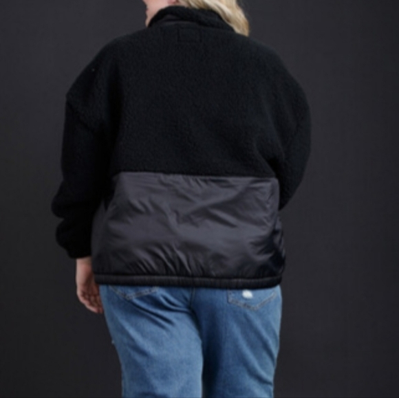 NWT Grand Beach Club- Sherpa Jacket - Picture 2 of 9